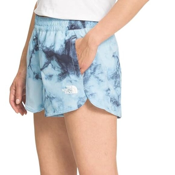 The North Face Pants - NWT New The North Face Women's Hydrenaline 2000 Shorts Medium M FlashDry Comfy